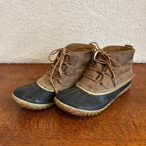 Sorel Out and About Boots